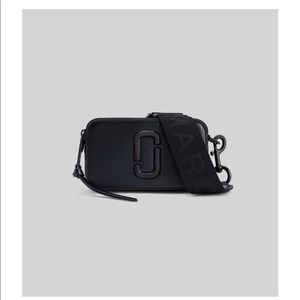 Marc Jacobs snapshot DTM in black